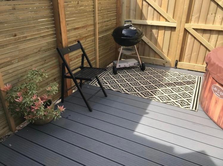 Malvern Elkstone Studio Private Hottub Pet Friendly מראה חיצוני תמונה