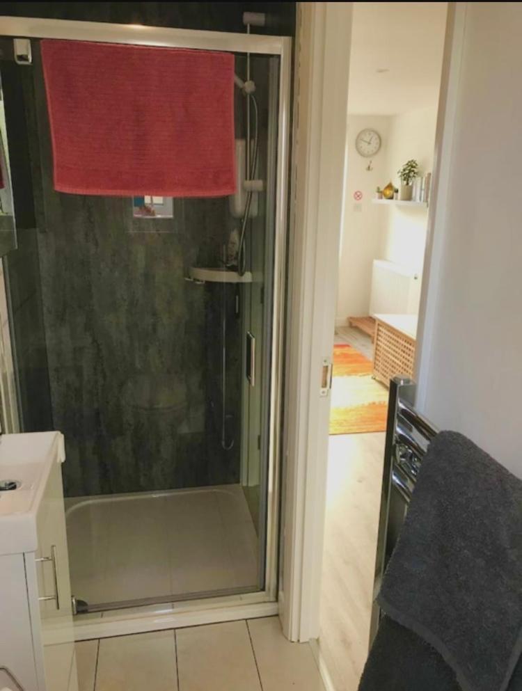 Malvern Elkstone Studio Private Hottub Pet Friendly מראה חיצוני תמונה